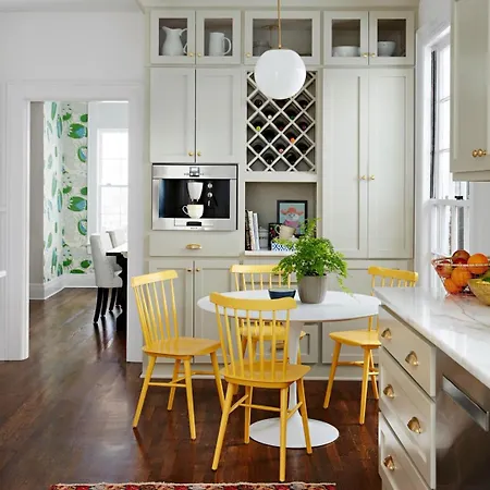 Intersthing And Modern Place To Visit. Appartement