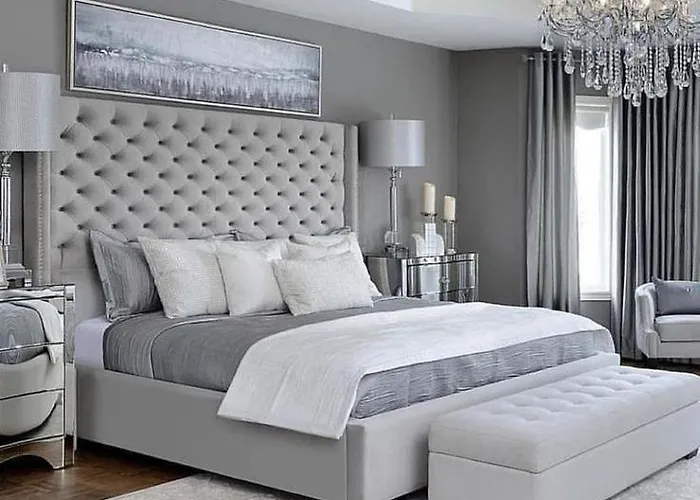 Intersthing And Modern Place To Visit. * روس